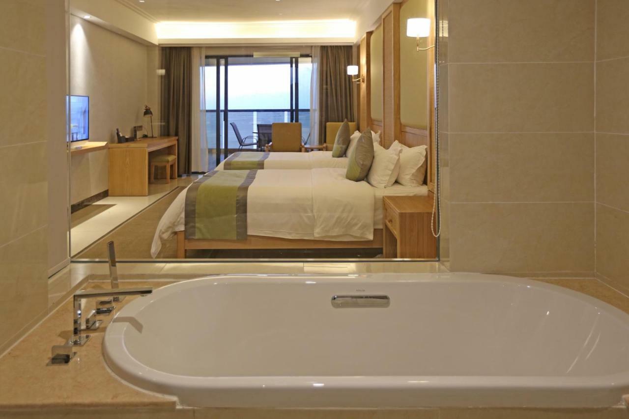 Lanting Seaview Hotel Бейхай Екстериор снимка