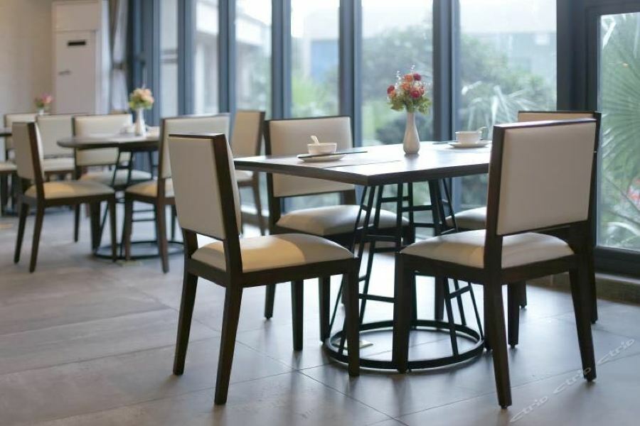 Lanting Seaview Hotel Бейхай Екстериор снимка